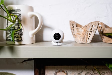 Shelly-Camera-Lifestyle_37